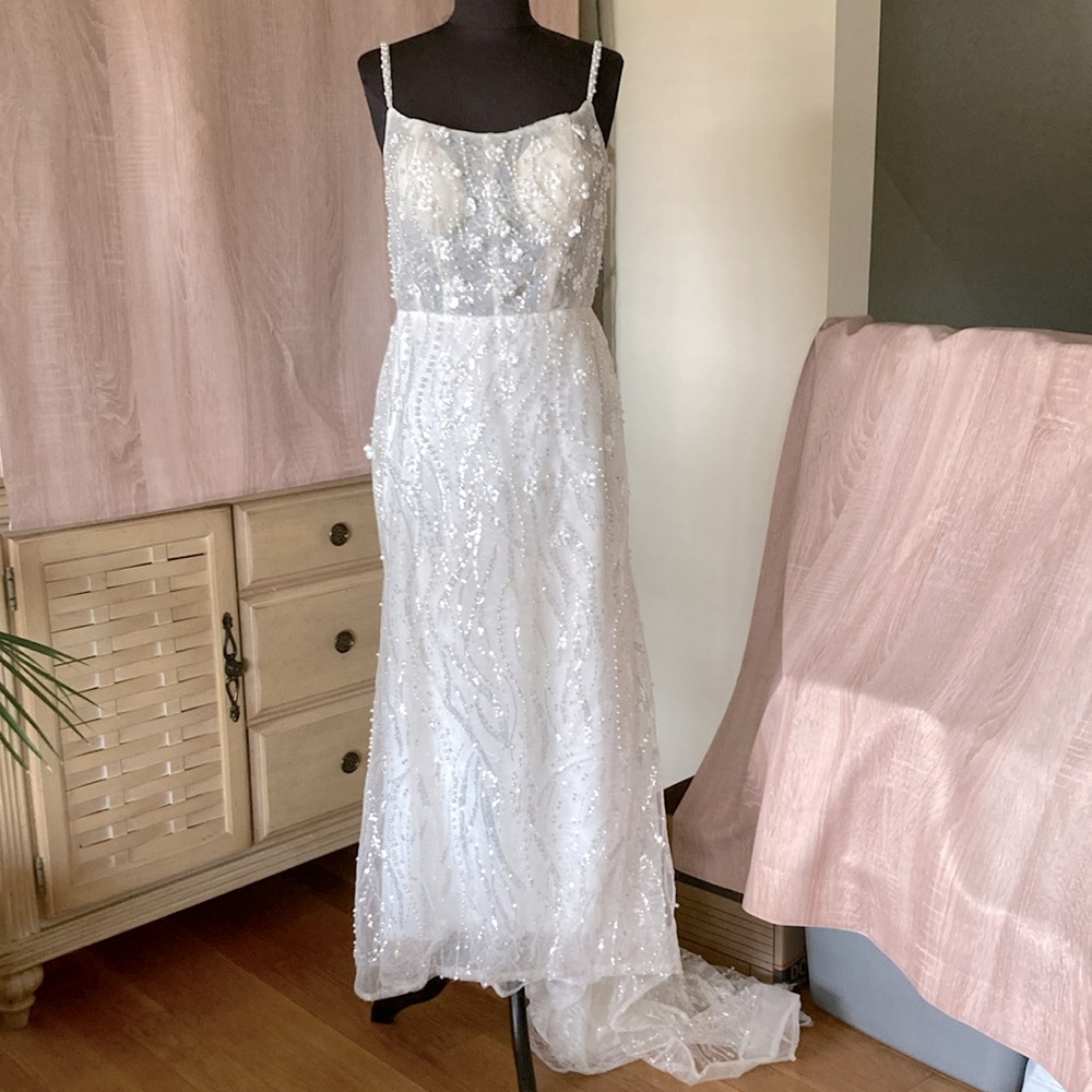 Custom made wedding dress Sz 6? Bridal
